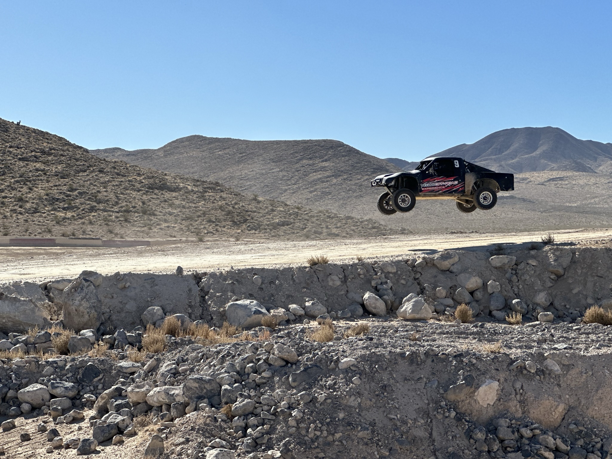 Speedvegas Baha truck Dirt race jump